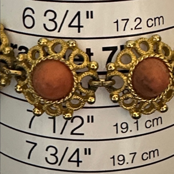 Sarah Coventry Valencia Collection VTG Gold Tone Coral Color Cabochons Bracelet - Picture 7 of 14